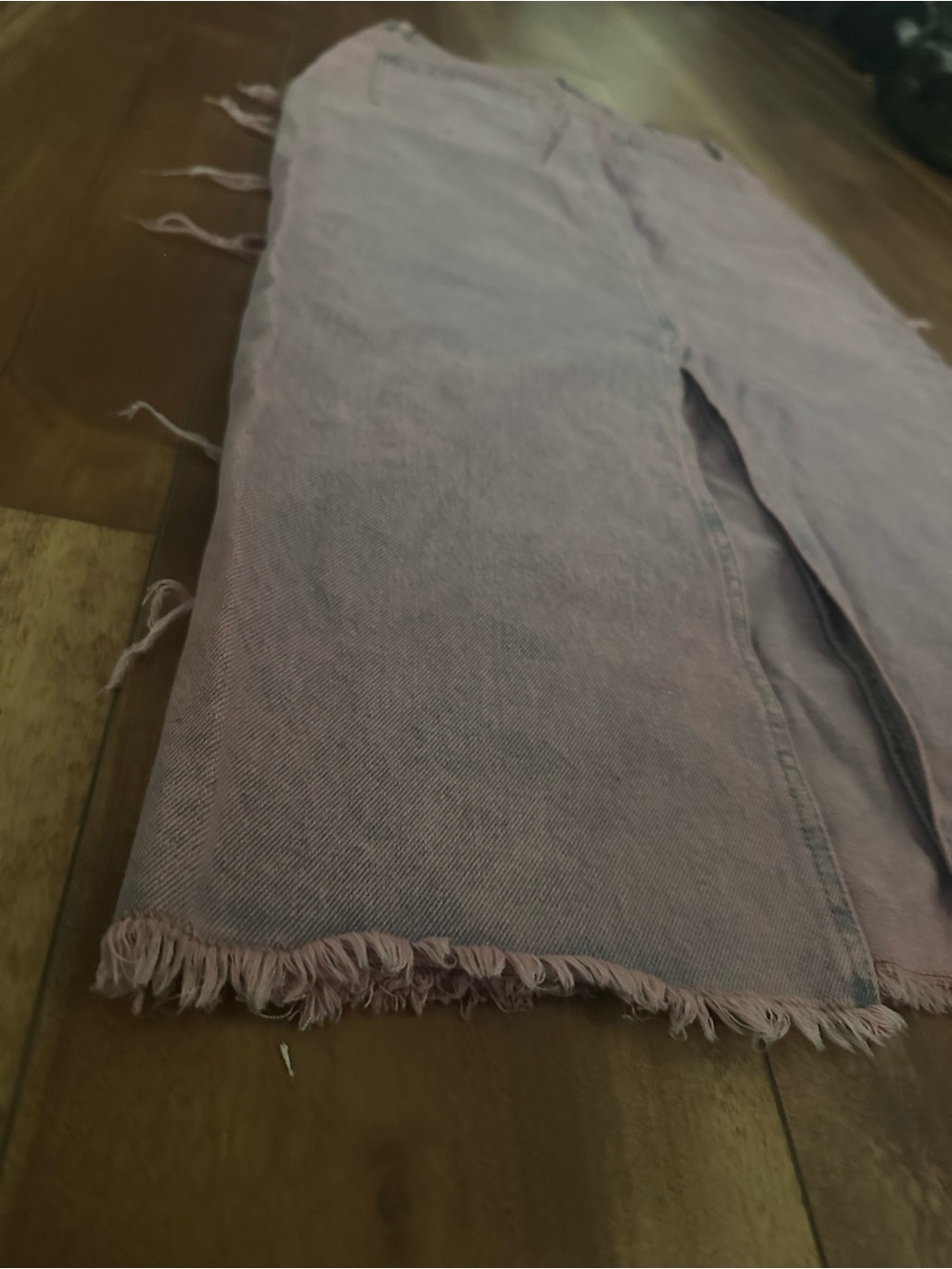Frayed Ladder-Detail Pink Denim Skirt - Picture 4 of 4